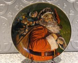 The Magic That Santa Brings 1987 Christmas Collector Plate Avon - $13.49
