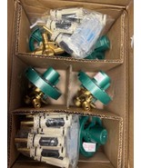 NEW 12 Pack Moen FP62328PF Posi-Temp 3 Port Posi CPEX Valves With Stops - $16,934.92 MXN