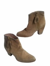 STUART WEITZMAN Prancing Tassel Ankle Boot Tan LEATHER size 10 $550 - $54.45
