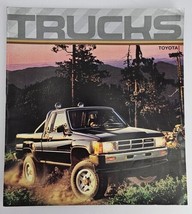 1986 Toyota Truck Pickup Dealer Showroom Sales Brochure Guide Catalog - £22.74 GBP