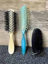 Lot of 3 Vintage Nylon Bristle Hair Brushes I.M.T.C., Avon, etc. - €18,88 EUR