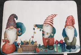 Cushioned Foam Bath MAT(20&quot;x30&quot;) 3 Gnomes W/GIFT Bags &amp; Christmas Tree Lightings - £17.36 GBP