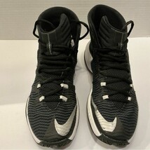 Nike Zoom size 6. - $27.12