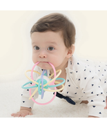 Flexible Baby Teether Ball - $201.09 MXN