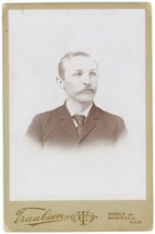 Circa 1880&#39;S Named Cabinet Card Man Mustache Suit Traulsen Dodge &amp; Howells, Nb - £9.54 GBP