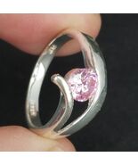 size 9 sterling silver ring ladies pink sapphire ESTATE SALE nice! - $733.58 MXN