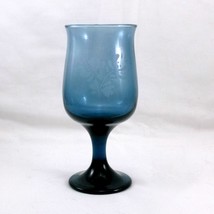 Pfaltzgraff Yorktowne Goblet 8 oz Blue Pedestal Glass with Floral Etch 5... - $14.40