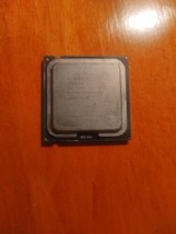 Intel Pentium D 945 CPU Desktop Processor SL9QB 3.40Ghz/4M/800/05 - $7.12