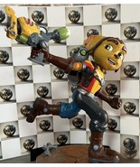 Ratchet &amp; Clank 20CM TALL FIGURE.....HAND PAINTED.....-
show original ti... - $3,867.39 MXN