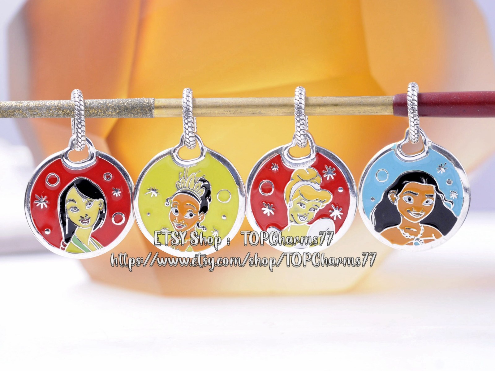 2022 Disney Parks RunDisney Dangle Charm Princess Half Marathon