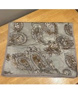Chaps Home Ralph Lauren Cold Spring Paisley Gray Gold King Sham - $365.00 MXN