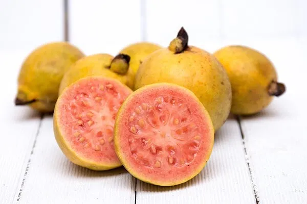Creamy So Sweet &amp; Fragrant Hawaii Pink Guava 20 Seeds - £18.10 GBP