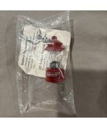 Vintage Coleman Red Miniature Lantern Keychain - $553.04 MXN