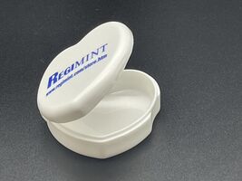 White Plastic Pillbox for 12 Capsules - $0.00 MXN
