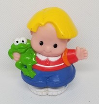 Fisher Price Little People Eddie With Frog - Blond Boy - Red Shirt 2002 ... - $9.01