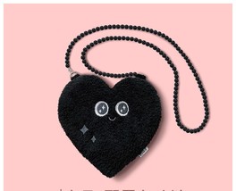 Black Plush Heart Shaped Shoulder Bag for Women Kawaii Cartoon Purses and Handba - £28.32 GBP