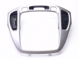 01-07 Toyota Highlander Center Radio Bezel Dash Trim Air Vents Climate P... - $21.69