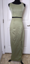 Night Way Collections 2 Piece Gown Sage Green Size 6 - £19.33 GBP
