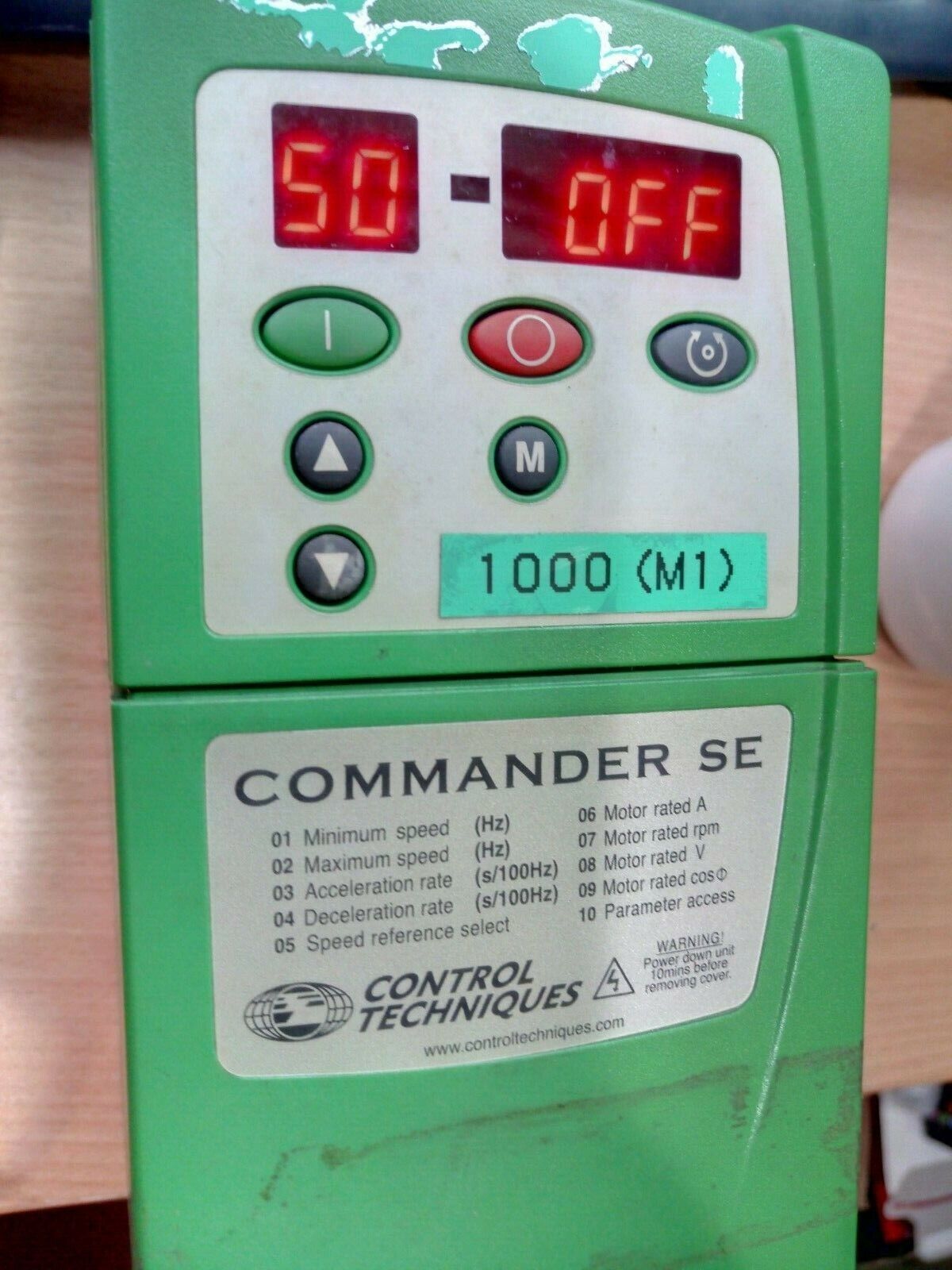 Control Techniques Commander SE 11200037 SE1M AC Drive S/W: 02.00.04 0.37kW - $290.00