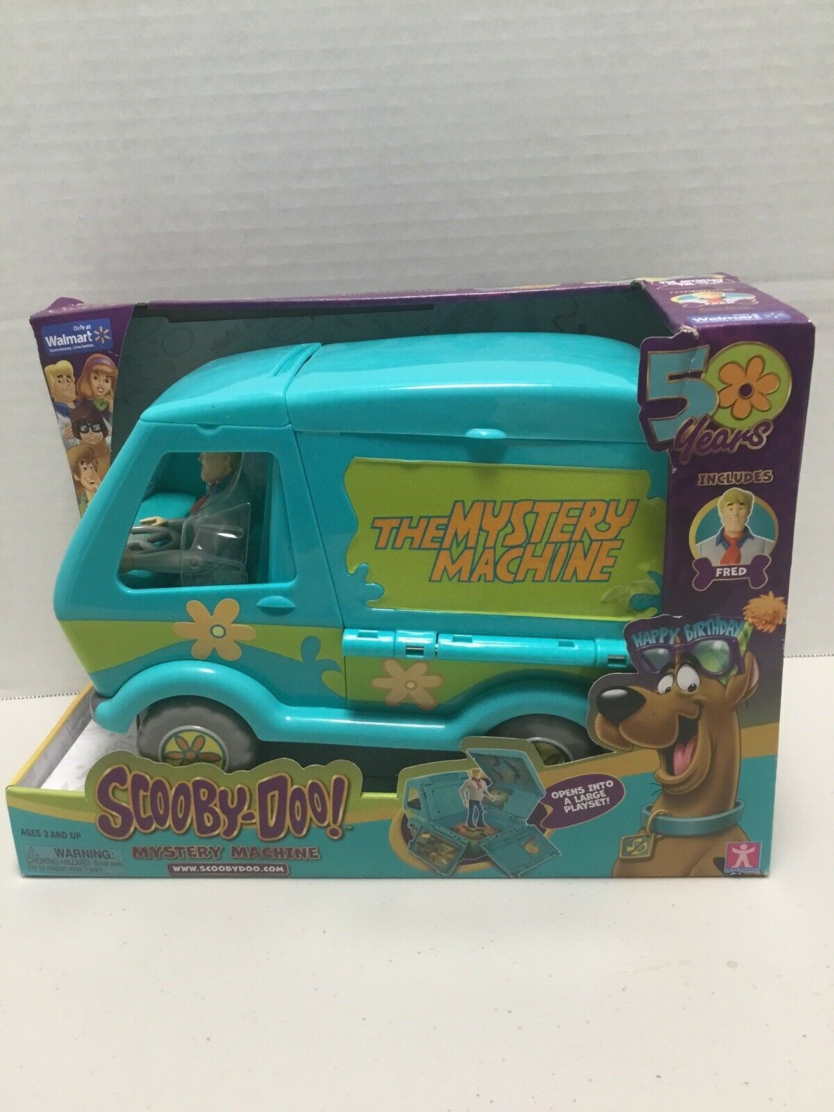 Primary image for Scooby-Doo 50 Years Mystery Machine Playset Includes Fred