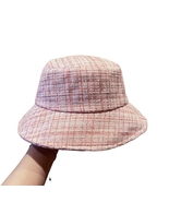 Fashionable and versatile standard size women’s hat - £14.13 GBP