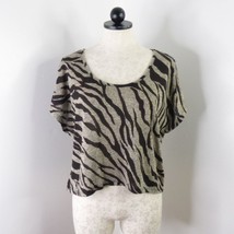 Paper Crane Women&#39;s Juniors M/L Zebra Print Cropped Boyfriend Oversized Knit Top - £4.69 GBP