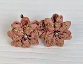 Vintage Earrings Pink and gold tone Flowers Screw Back - £7.77 GBP