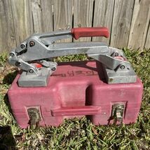 CRAIN No. 514 Mini-Stretcher In Case - $278.88 CAD