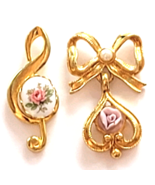 Lot 2 Porcelain Rose Gold Tone Pins Treble Clef Music Note &amp; Bow Faux Pearl - $346.84 MXN