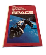 The McGraw Hill Encyclopedia Of Space Vintage 1968 Illustrated Hardcover - £55.93 GBP