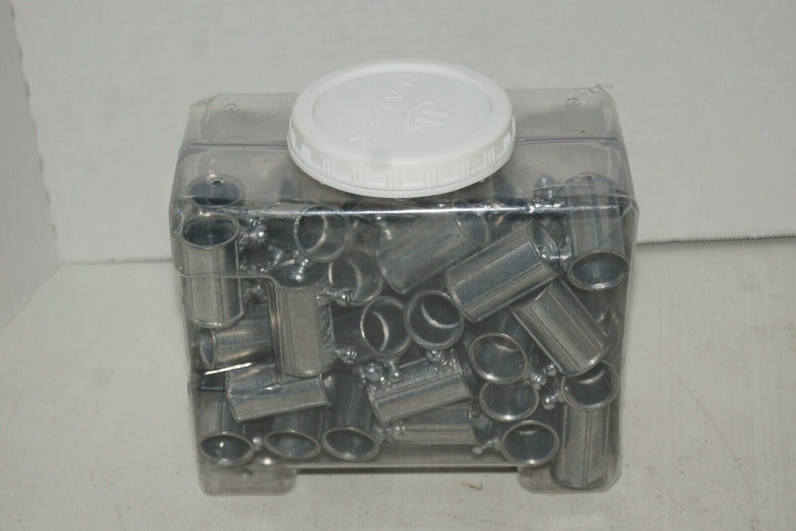 Halex 1/2 in. EMT Set-Screw Coupling Die Cast Zinc Plated (50-Pack) NEW IN BOX! Item image 5