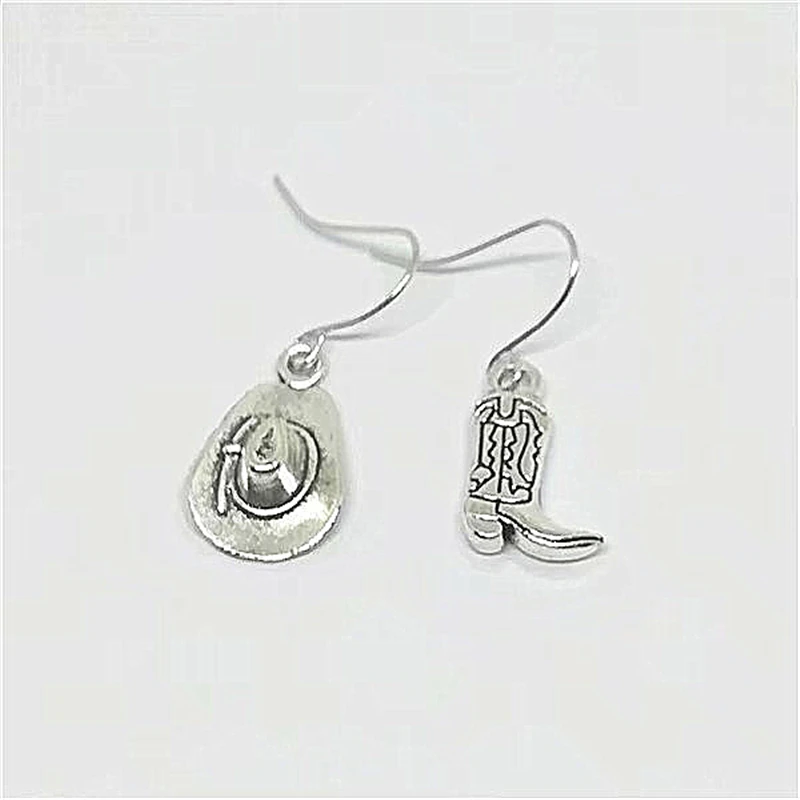  Mismatch Ear, boy Ear, Western Jewelry, boy girl Gift, Fashion Jewelry, Boot Ea - £49.75 GBP