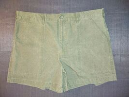 VINTAGE MOUNTAIN IMPACT HIKING SHORTS GREEN DENIM JEAN SHORTS SIZE 36 - $15.83