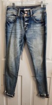 KanCan Mid-Rise Blue Jeans Sz 26 Estilo Distressed Skinny Ankle Frayed Hem  - £17.34 GBP