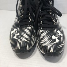 Under Armour Highlight Hi-Top Football Cleats US  3 Youth Black White - $17.23