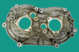 mercedes w221 s550 e350 front left side engine timing chain cover plate oem - $88.65 CAD