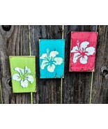 Tropical Hibiscus Wall Hangings, Rustic Flower Décor, Quick Gift - £27.94 GBP