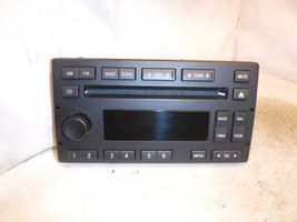 03 04 05 06 07 Ford Crown Victoria Radio Cd Face Plate 5W7T-18C815-AF JCP06 - £27.67 GBP