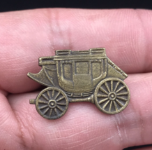 Vintage Brass Stagecoach Old West Tie Clip 1&quot; x 5/8&quot; - £11.23 GBP