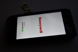 Honeywell CT45 Family of Mobile Computer Scanner AS IS PARTS POWERS ON -... - $90.09