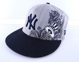 New York Yankees 59fifty, 7 1/8 fittet Hat, Grey MLB Bat and Hat - $9.65