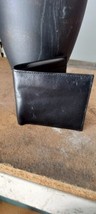 Croft &amp;Barrow Hip Flip Men&#39;s Wallet New with Container . - $11.38