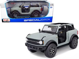 2021 Ford Bronco Badlands Light Gray "Special Edition" 1/18 Diecast Model Car by - $167.41 CAD