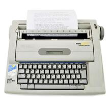 Smith Corona Dictionary Display Electronic Typewriter Model 900 - $171.50