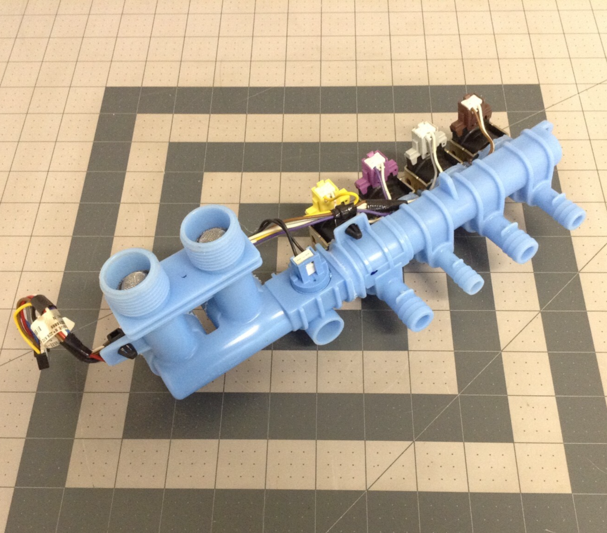 Maytag Whirlpool Kenmore Washer Water Inlet Valve W10465981 W11188329 - $39.59