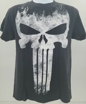 Marvel Punisher Men&#39;s Black T-Shirt Size Medium Tall - $15.94