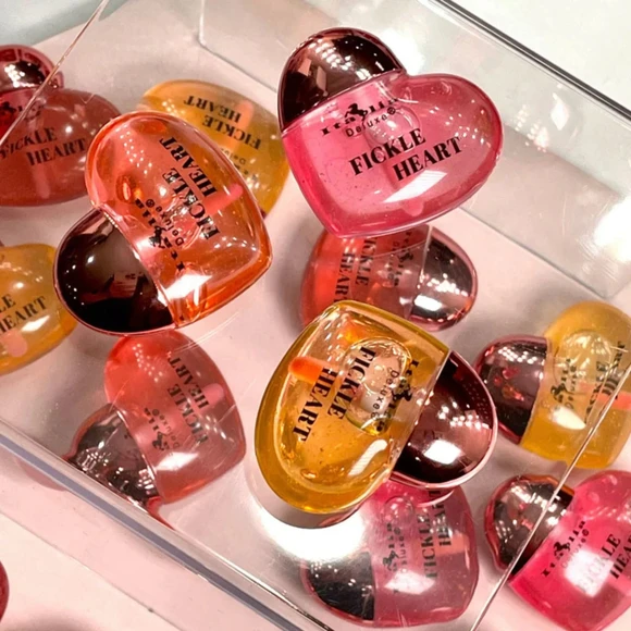 Magic sweet lip oil 27 count bulk lip oils thumb200