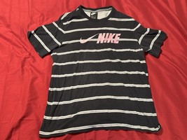 Nike Men’s Large Striped Black Pink Logo T-Shirt CW4686-010 Short Sleeve... - $14.95