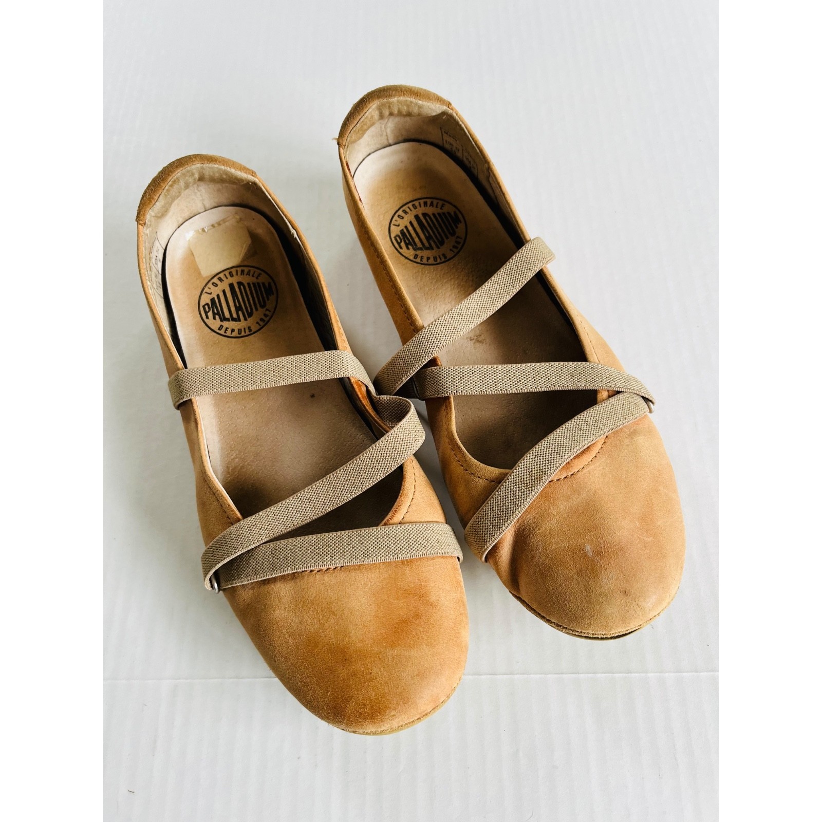Palladium Sz 8 Beige Leather Elastic Straps Slip On Ballet Flats Casual ... - $14.78