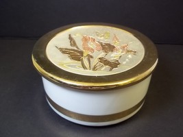 Art of Chokin china trinket box Lilies butterfly 4&quot; Japan 22kt gold - £11.81 GBP